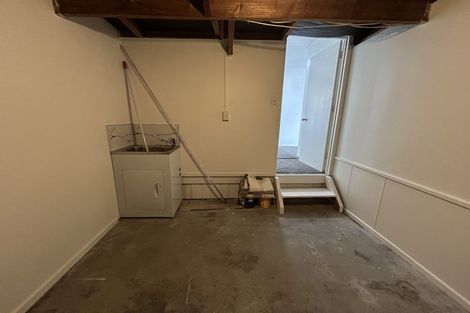 Photo of property in 393 West Coast Road, Glen Eden, Auckland, 0602