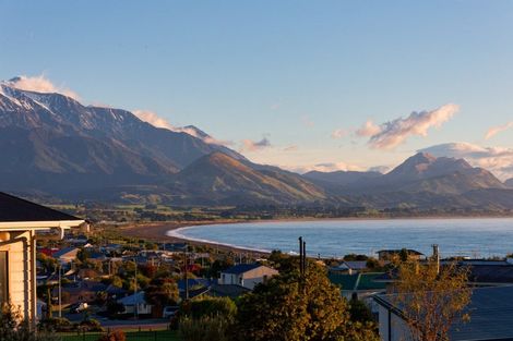 Photo of property in 5/36 Churchill Street, Kaikoura, 7300