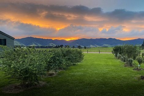 Photo of property in 490 Maharahara Road, Dannevirke, 4972