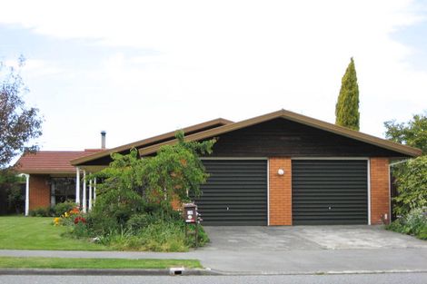 Photo of property in 14 Kinley Street, Rangiora, 7400