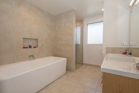 Photo of property in 59 Kelliher Drive, Wanaka, 9305