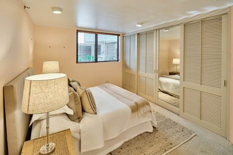 Photo of property in Highwic, 32u5 Hobson Street, Thorndon, Wellington, 6011