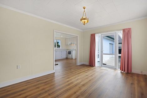 Photo of property in 146 Mcmurdo Street, Tinwald, Ashburton, 7700