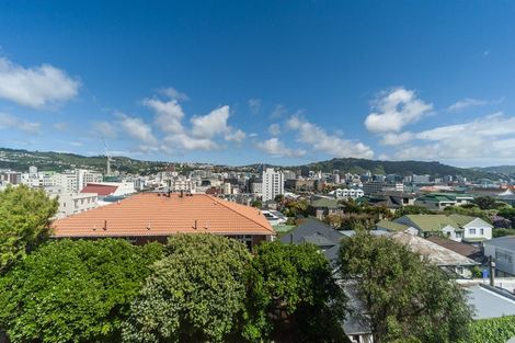 Photo of property in Hamilton Flats, 9u3 Hawker Street, Mount Victoria, Wellington, 6011
