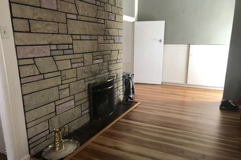 Photo of property in 28 Hillcrest Road, Hillcrest, Hamilton, 3216