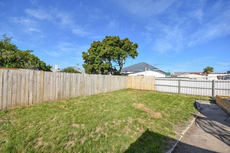 Photo of property in 59 Bathgate Street, South Dunedin, Dunedin, 9012