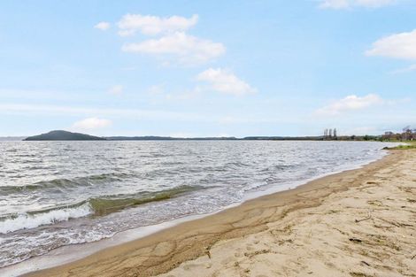 Photo of property in 27unit Willow Avenue, Hannahs Bay, Rotorua, 3010