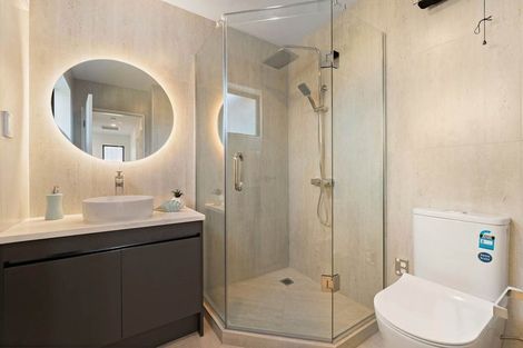 Photo of property in 116c Oaktree Avenue, Browns Bay, Auckland, 0630