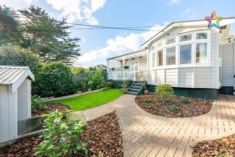 Photo of property in 48 Korokoro Road, Korokoro, Lower Hutt, 5012