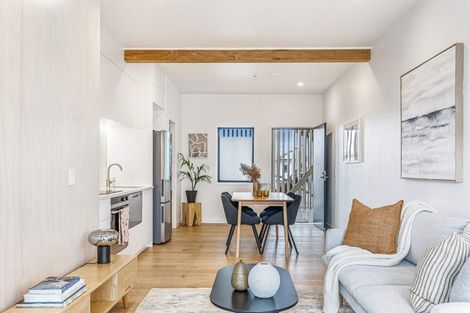 Photo of property in 7/165 Hobsonville Point Road, Hobsonville, Auckland, 0616