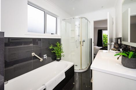 Photo of property in 93 James Line, Kelvin Grove, Palmerston North, 4414