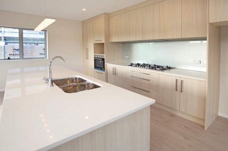 Photo of property in 15 Kaipuke Crescent, Gulf Harbour, Whangaparaoa, 0930