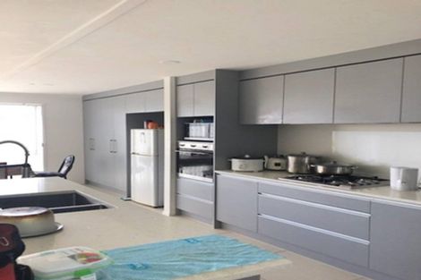 Photo of property in 35 Soaring Bird Drive, Takanini, 2112