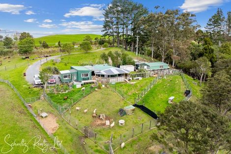 Photo of property in 736 Whakapirau Road, Whakapirau, Maungaturoto, 0583