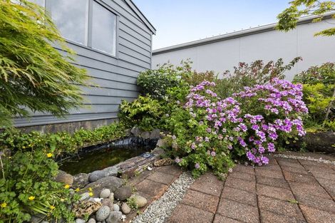 Photo of property in 132 Tukapa Street, Westown, New Plymouth, 4310