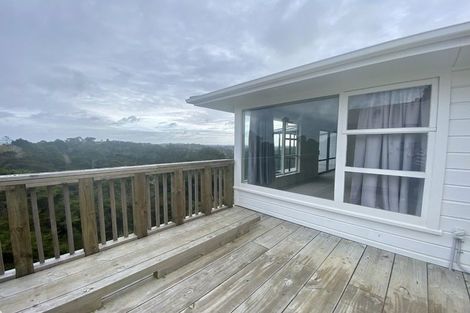 Photo of property in 981 East Coast Road, Redvale, Auckland, 0794