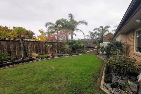 Photo of property in 14 Checkerberry Court, Henderson, Auckland, 0612