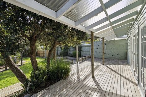 Photo of property in 41 Cluny Road, Plimmerton, Porirua, 5026