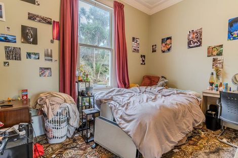 Photo of property in 100 Queen Street, North Dunedin, Dunedin, 9016