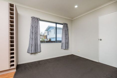 Photo of property in 45 Borich Road, Sunnyvale, Auckland, 0612