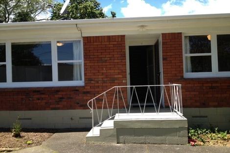 Photo of property in 2/10 Mahon Place, Papatoetoe, Auckland, 2025
