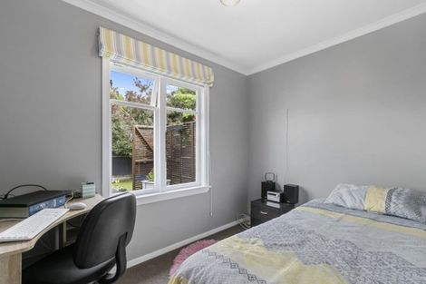 Photo of property in 29 Gibbs Crescent, Wainuiomata, Lower Hutt, 5014