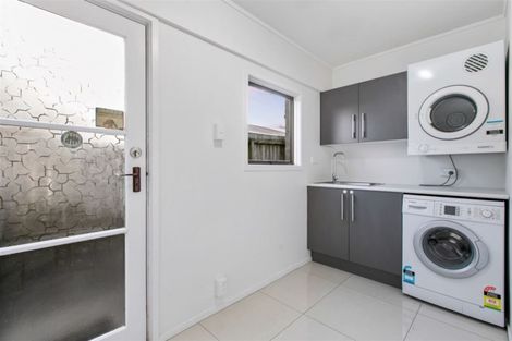 Photo of property in 1/1a Gordon Avenue, Forrest Hill, Auckland, 0620
