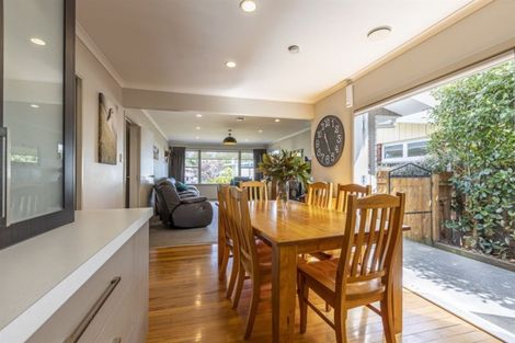 Photo of property in 13 Kennedy Avenue, Feilding, 4702