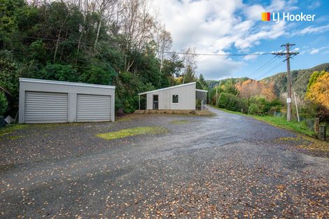 Photo of property in 23 Village Loop Road, Waipori Falls, Outram, 9073