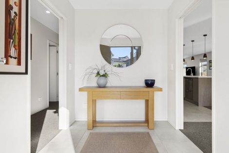 Photo of property in 30 Mount Linton Avenue, Wanaka, 9305