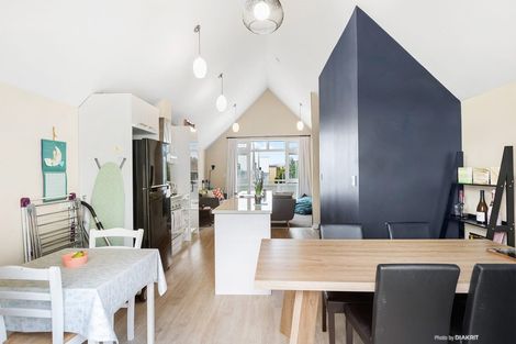Photo of property in Pirie Street Townhouses, 20/35u Pirie Street, Mount Victoria, Wellington, 6011