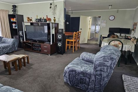 Photo of property in 33 Woodridge Drive, Woodridge, Wellington, 6037