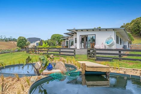 Photo of property in 436 Kanohi Road, Kaukapakapa, 0873