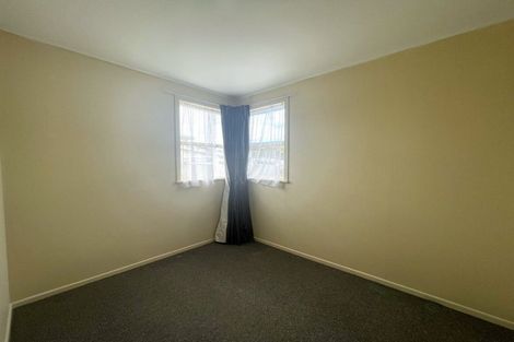 Photo of property in 82 Marne Road, Papakura, 2110