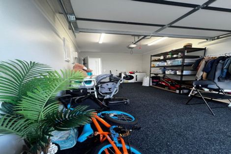 Photo of property in 14 Hokioi Drive, Kenepuru, Porirua, 5022