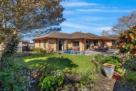 Photo of property in 21 Richard Seddon Drive, Northwood, Christchurch, 8051