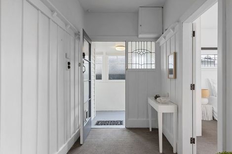 Photo of property in 139 Saint Martins Road, Saint Martins, Christchurch, 8022