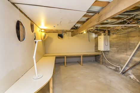 Photo of property in 61 Falkirk Avenue, Seatoun, Wellington, 6022