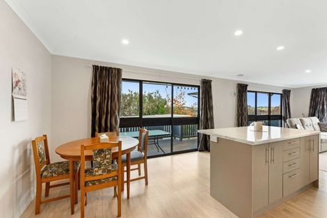 Photo of property in 8 Parkdale Drive, Aramoho, Whanganui, 4500