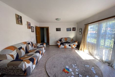 Photo of property in 18 Rimu Street, New Lynn, Auckland, 0600