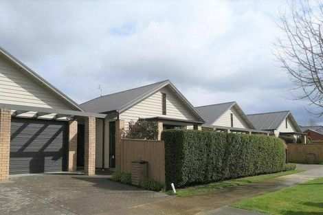Photo of property in 6 Saracen Avenue, Northwood, Christchurch, 8051
