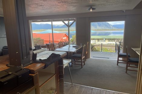 Photo of property in 40 Koe Street, Moana, 7872