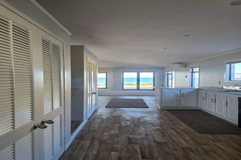 Photo of property in 233 Pukehina Parade, Pukehina, 3189