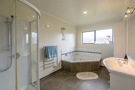 Photo of property in 27 Ludlam Way, Otaki, 5512