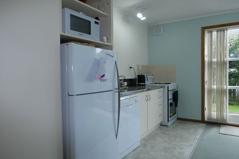Photo of property in 82 Severn Street, Island Bay, Wellington, 6023