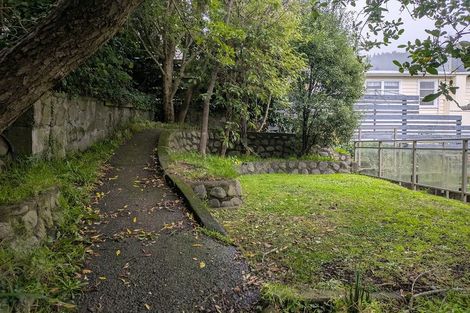 Photo of property in 41 Lincoln Avenue, Tawa, Wellington, 5028
