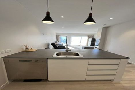 Photo of property in 17/6u Oswald Crescent, Paparangi, Wellington, 6037