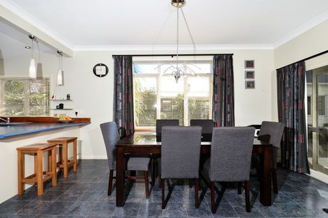 Photo of property in 7a Garelja Road, Henderson, Auckland, 0612