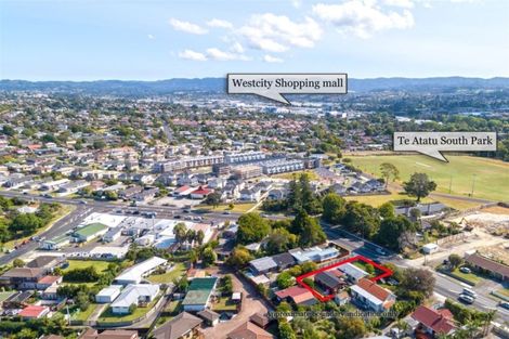 Photo of property in 159 Te Atatu Road, Te Atatu South, Auckland, 0610