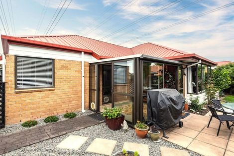 Photo of property in 14a Algie Place, Avonhead, Christchurch, 8042